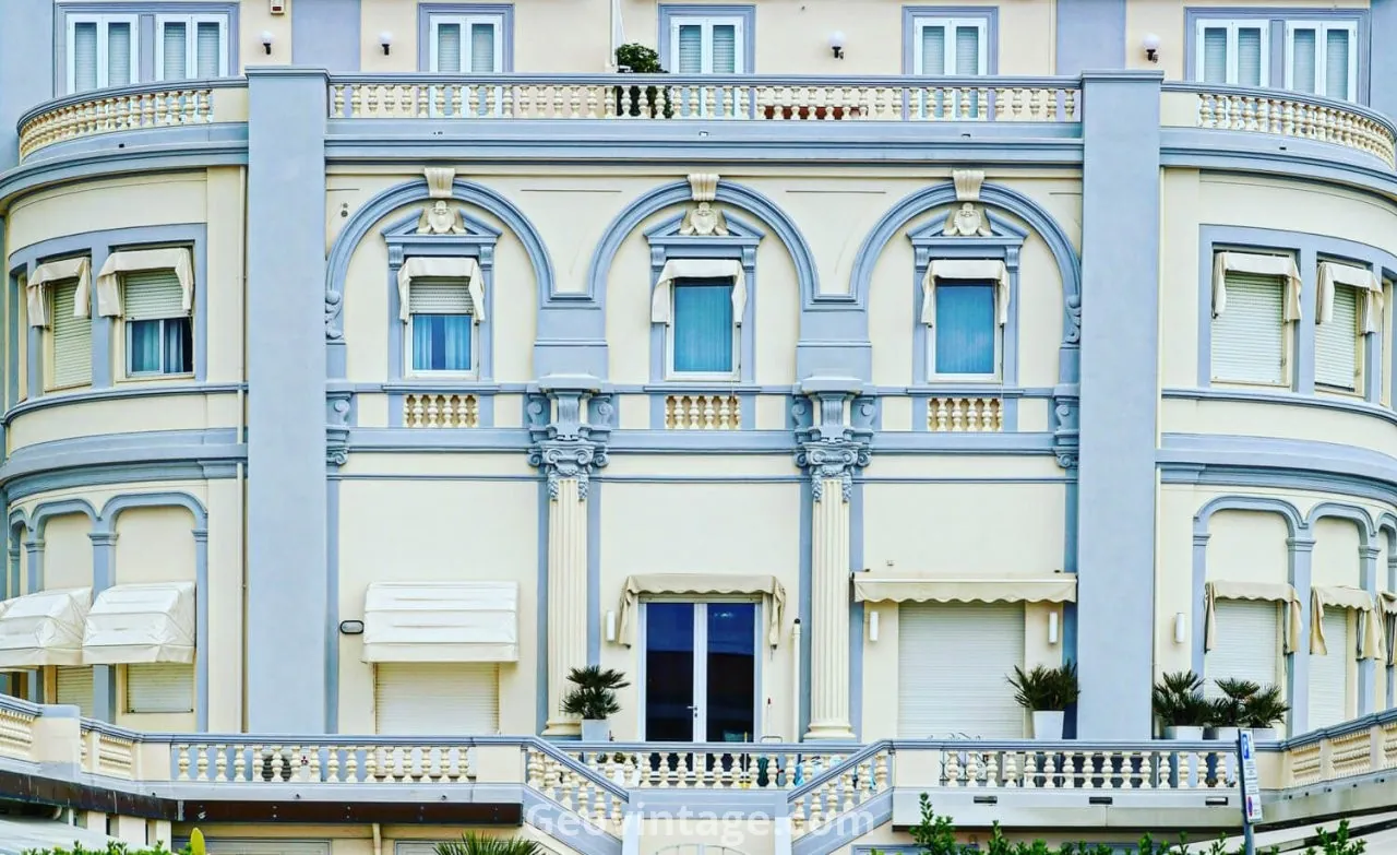 Architettura Liberty e Ville Storiche